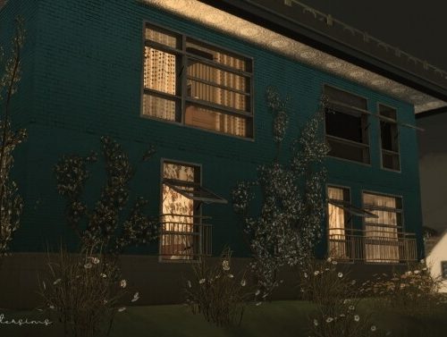 Louise home at SoulSisterSims