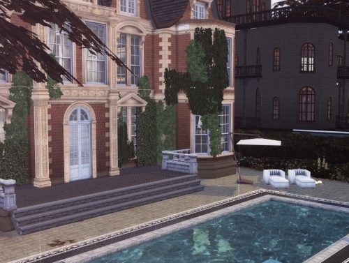 Luxurious Family House at GravySims