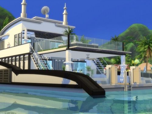 Luxury Family Yacht