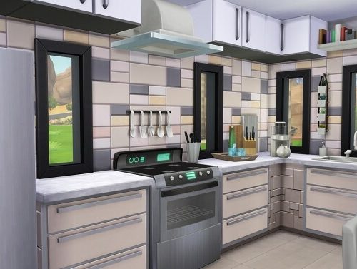 MASTERCHEF’S TINY HOUSE at Aveline Sims
