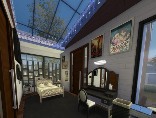Medium Size House - A Photographer's Nook