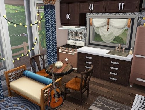 MUSICIAN’S TINY HOUSE at Aveline Sims