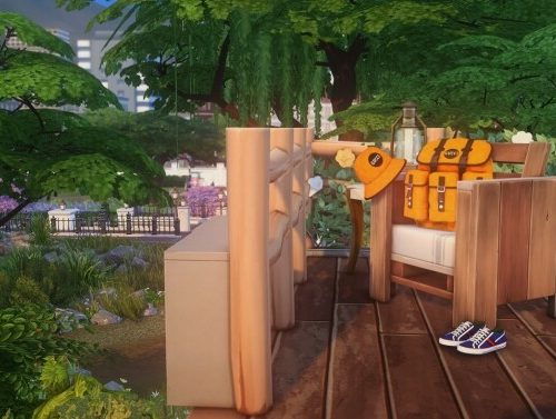 Off The Grid Treehouse at Harrie