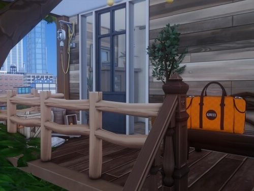 Off The Grid Treehouse at Harrie