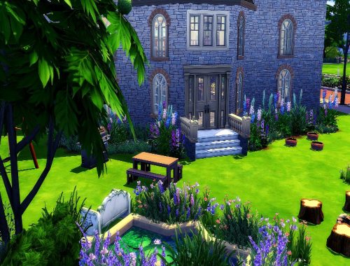 Old Victorian Manor
