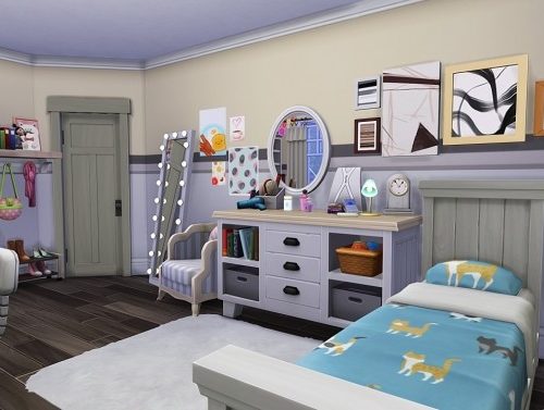 PERFECT TRADITIONAL FAMILY HOME at Aveline Sims