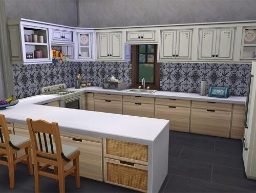 Seashore house at Frenchie Sim