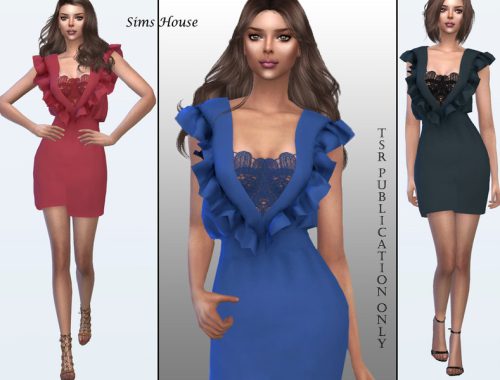 Short dress of ruches on shoulders