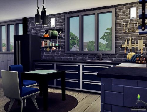 Small. safe Space (No CC!)