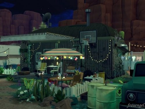 Stranger Ville Trailer Two versions at Frau Engel