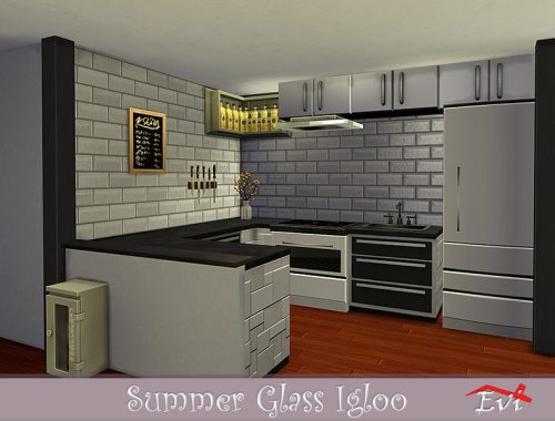 Summer Glass Igloo