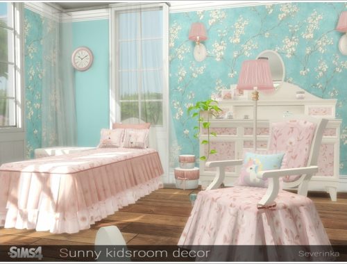 Sunny kidsroom decor