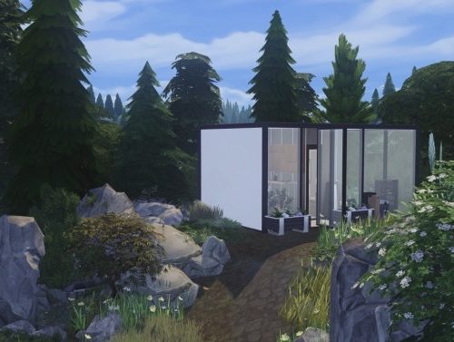 The Mirror House at Harrie