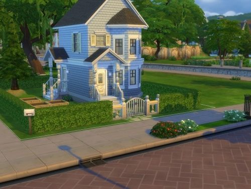 Tiny Victorian Home by stevo445 at Mod The Sims