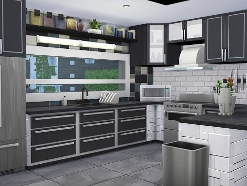 UNDERGROUND FAMILY HOME at Aveline Sims