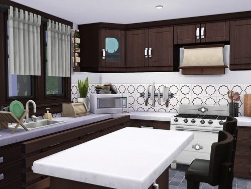 WELCOMING RUSTIC FAMILY HOME at Aveline Sims