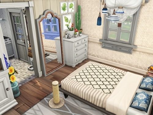 WRITER’S TINY TREE HOUSE at Aveline Sims