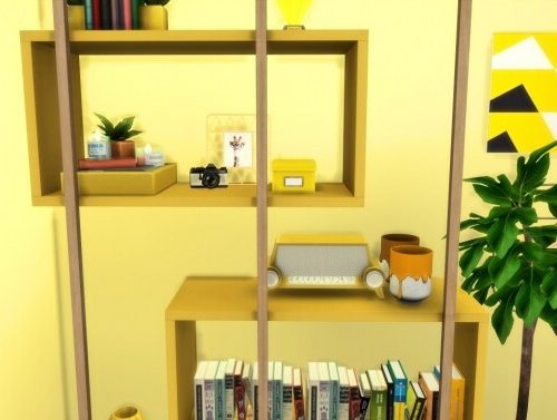 YELLOW ROOM at MODELSIMS4