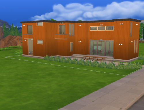 Judhi's Woodbox House
