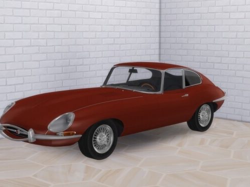 1961 Jaguar E-Type at Modern Crafter CC