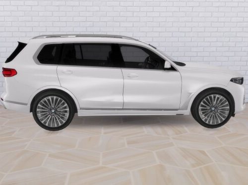 2021 BMW X7 at Modern Crafter CC