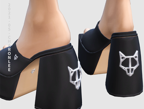 【CHARONLEE】Naked Wolfe Jada Platform Slippers