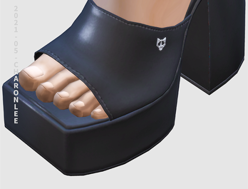 【CHARONLEE】Naked Wolfe Jada Platform Slippers