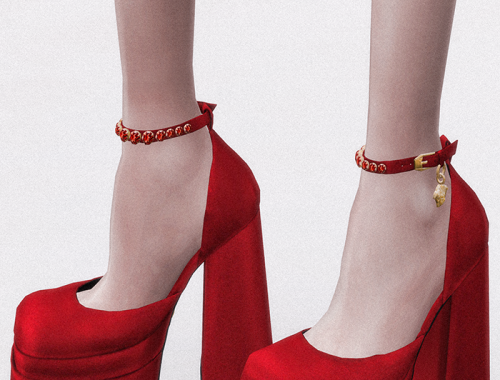 【CHARONLEE】Versace Medusa Aevitas Platform Pumps