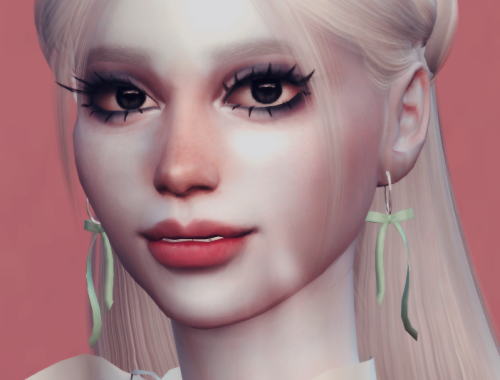 OLIVIA EARRINGS