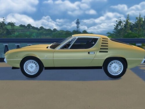 Alfa Romeo Montreal