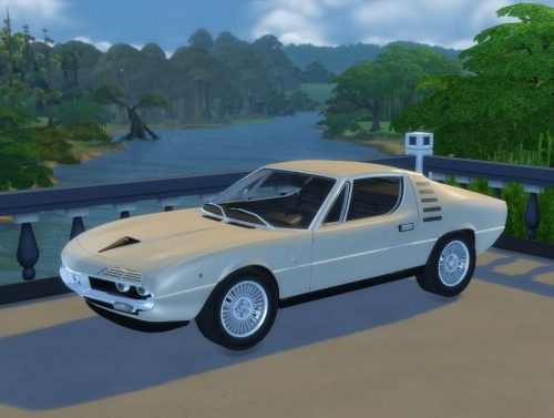 Alfa Romeo Montreal