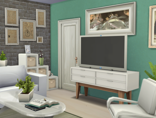 Base Game Cottage - no CC