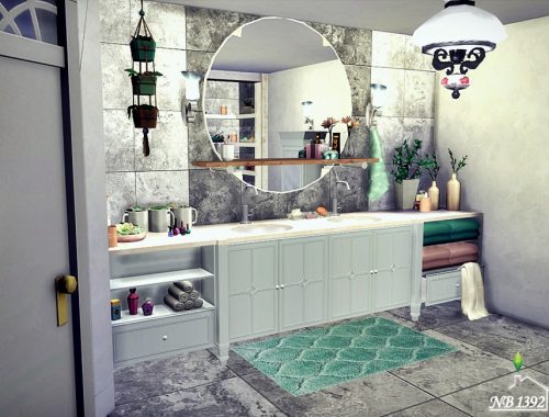 Bathroom Janice
