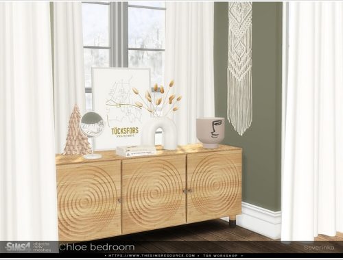 Chloe bedroom