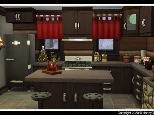 Christmas Cabin at Harley Quinn’s Nuthouse
