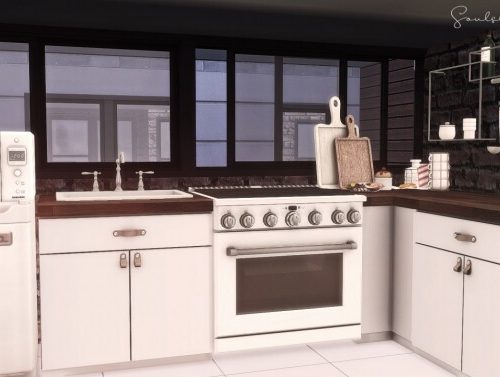 City Row Rental Home at SoulSisterSims