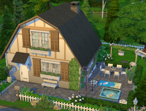 Dreamy Cottage // no CC