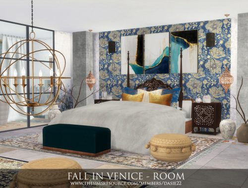 FALL IN VENICE