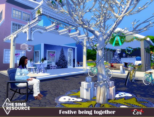 Festive being together_TSR only CC