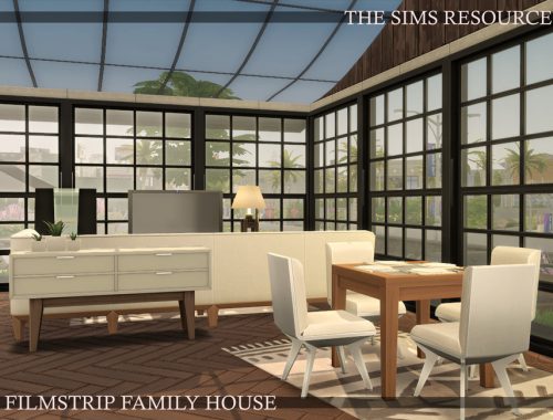Filmstrip Family House | noCC