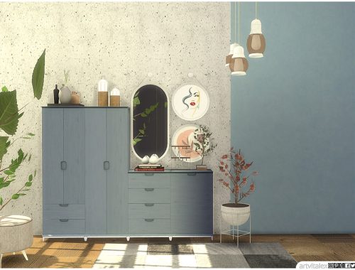 Frida Hallway