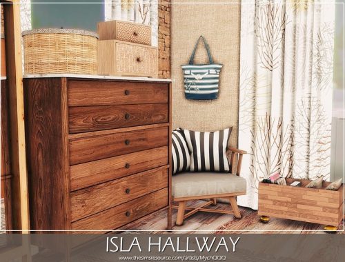Isla Hallway