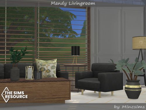 Mandy Livingroom