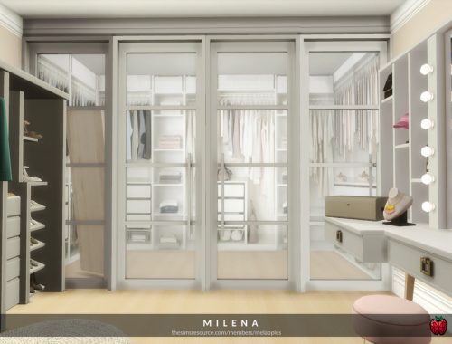 Milena closet