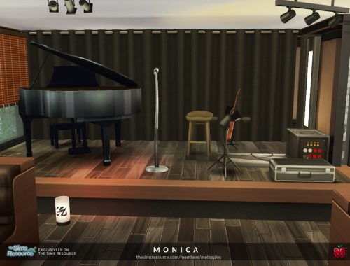 Monica restaurant - no cc