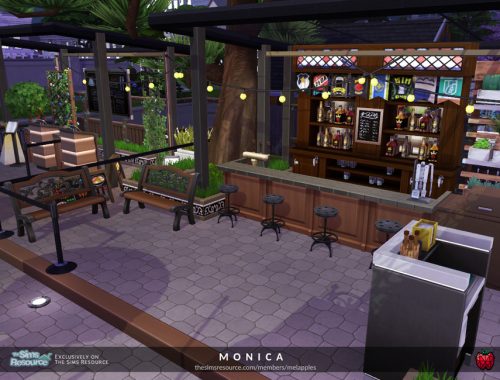 Monica restaurant - no cc