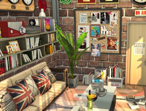 Music Studio // Living Room // CC needed