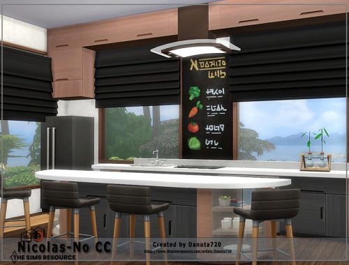 Nicolas-No CC