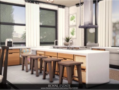 Royal Estate