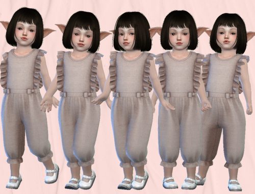 Sim'ply Ellie Poses